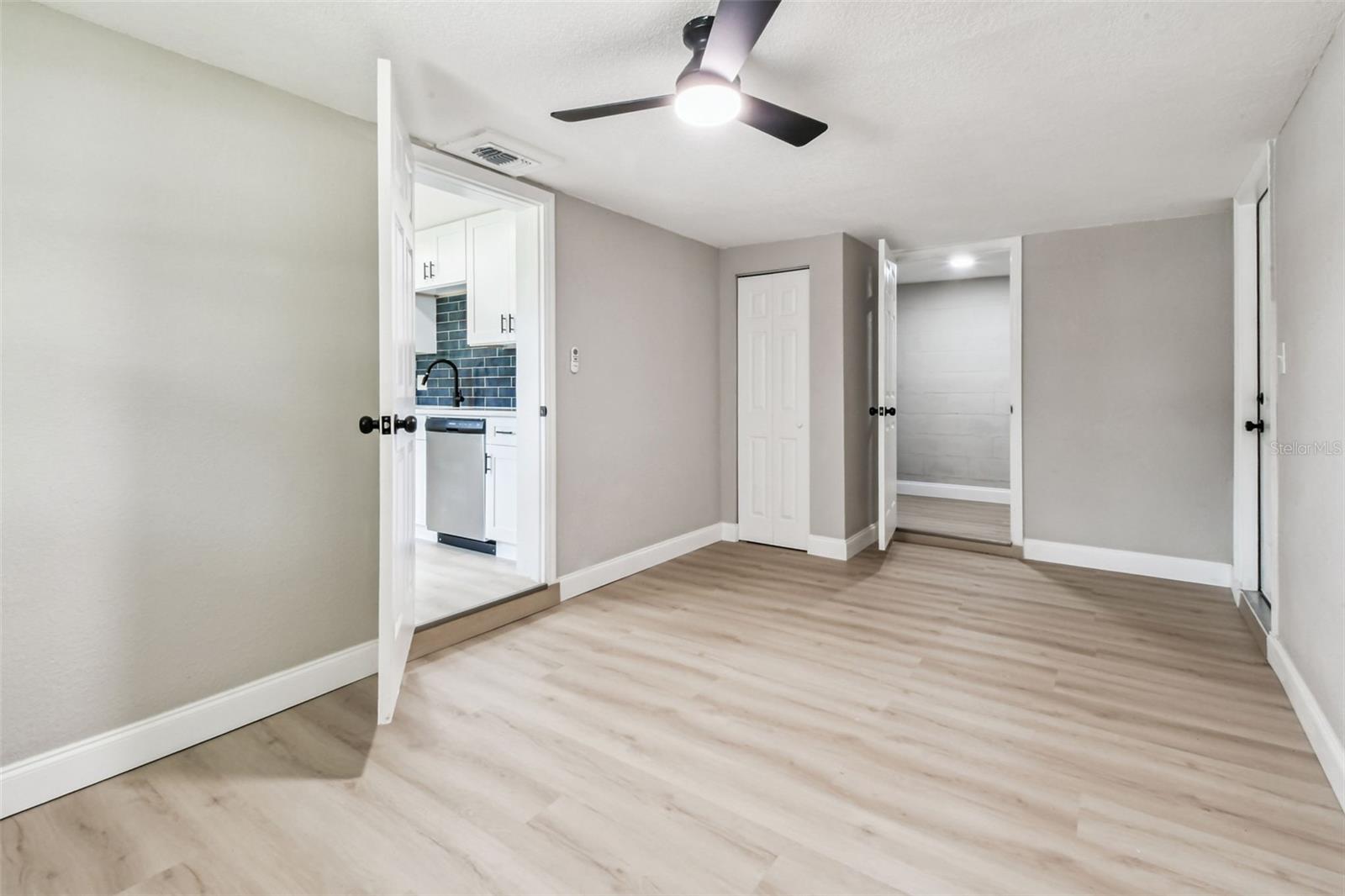 SULTANA GLADE - Residential