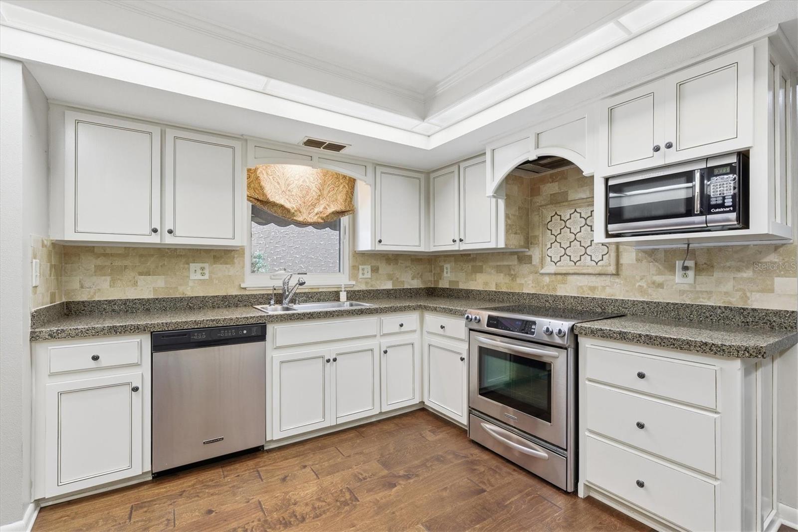 VILLAS AT CYPRESS RUN - Residential