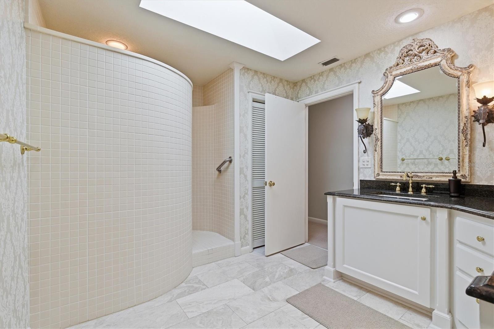 VILLAS AT CYPRESS RUN - Residential