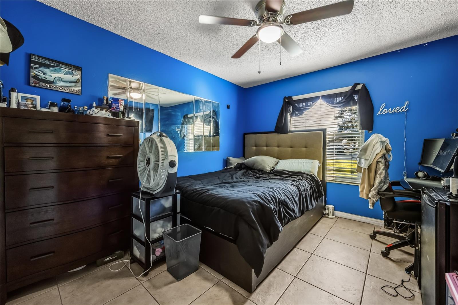 COUNTRY CHASE UNIT 1 - Residential