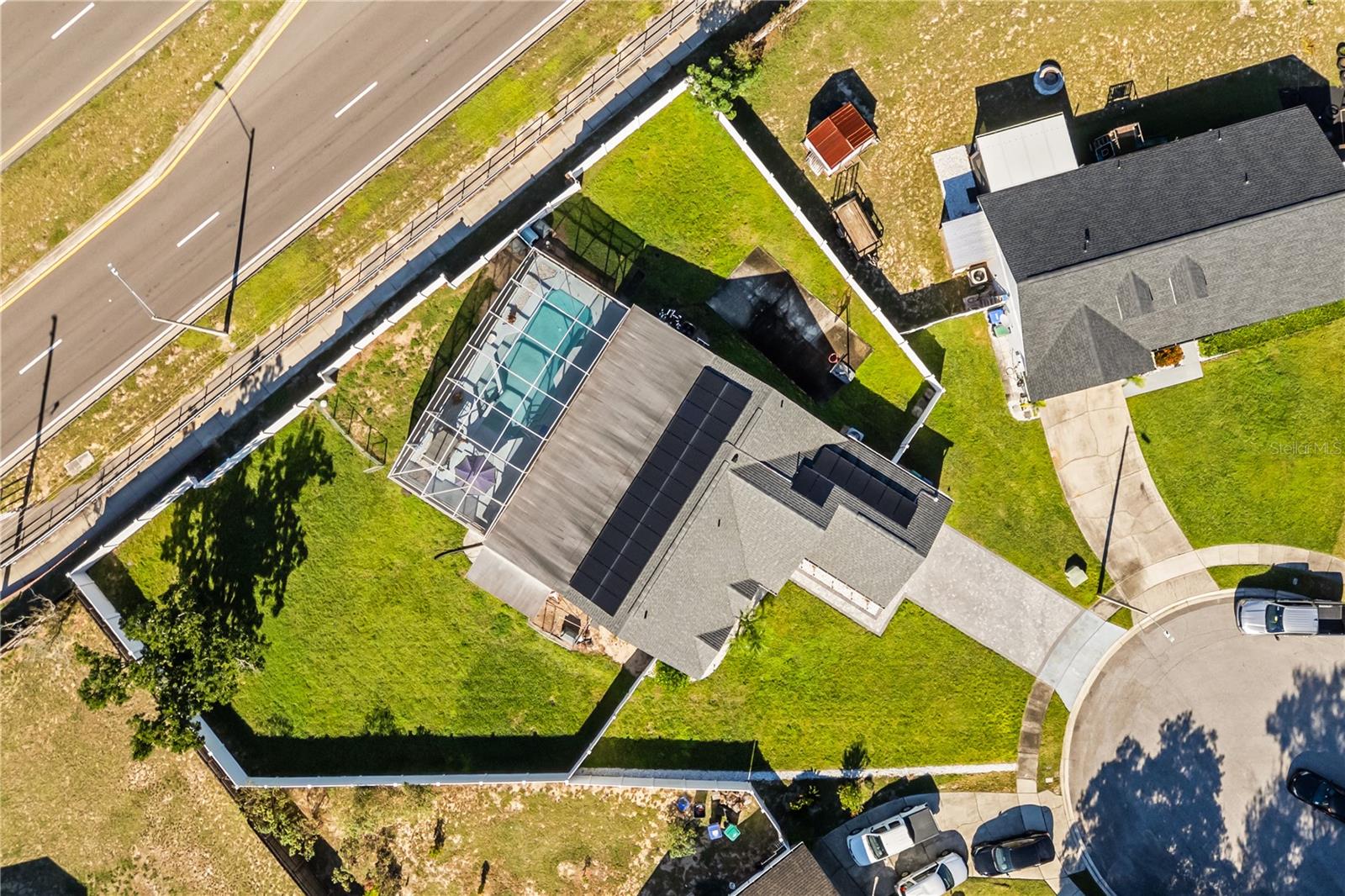 COUNTRY CHASE UNIT 1 - Residential