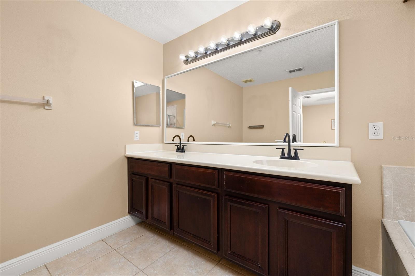 REUNION PH 1 PRCL 2 - Residential