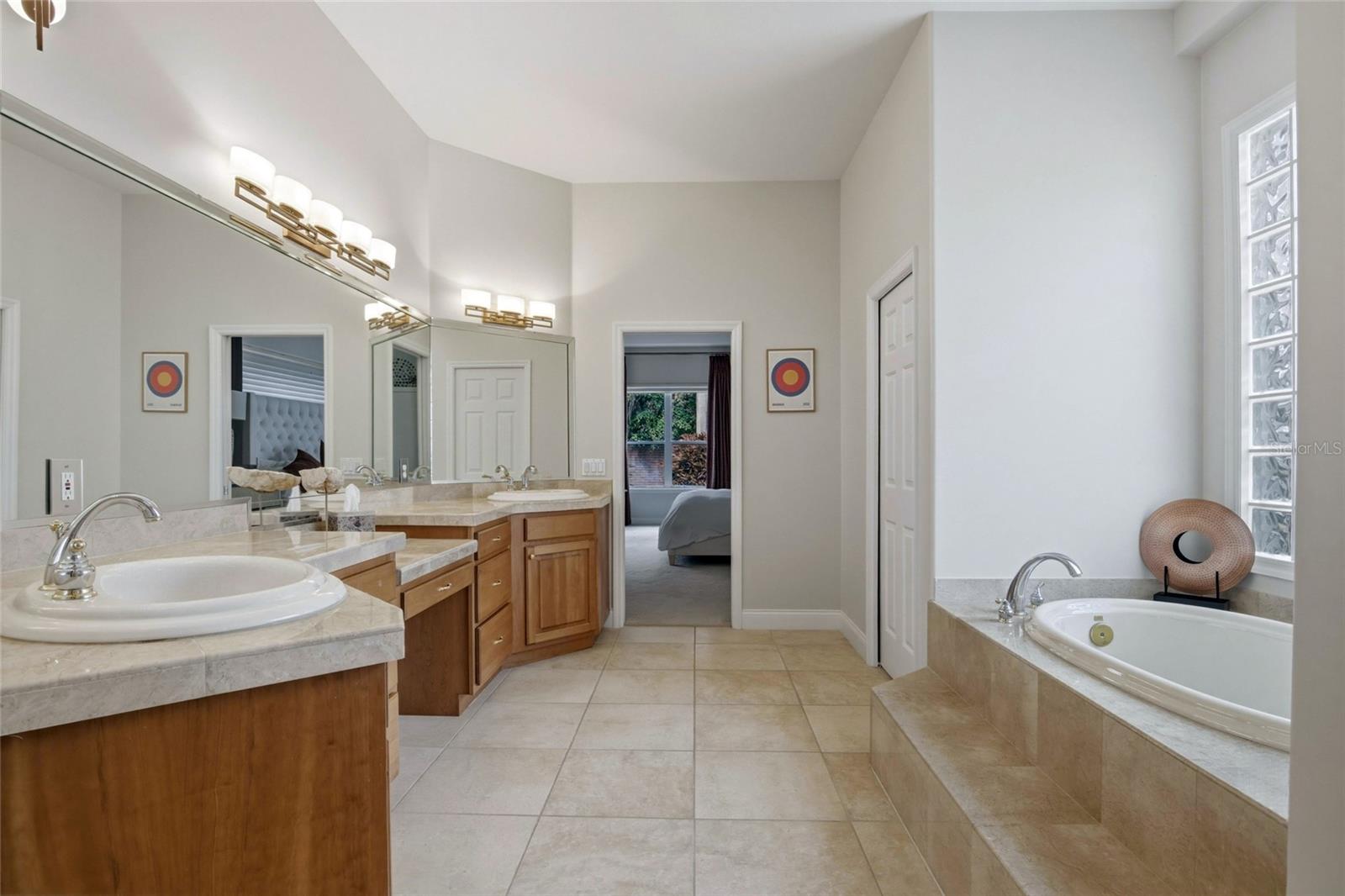 TURTLE CREEK - Residential