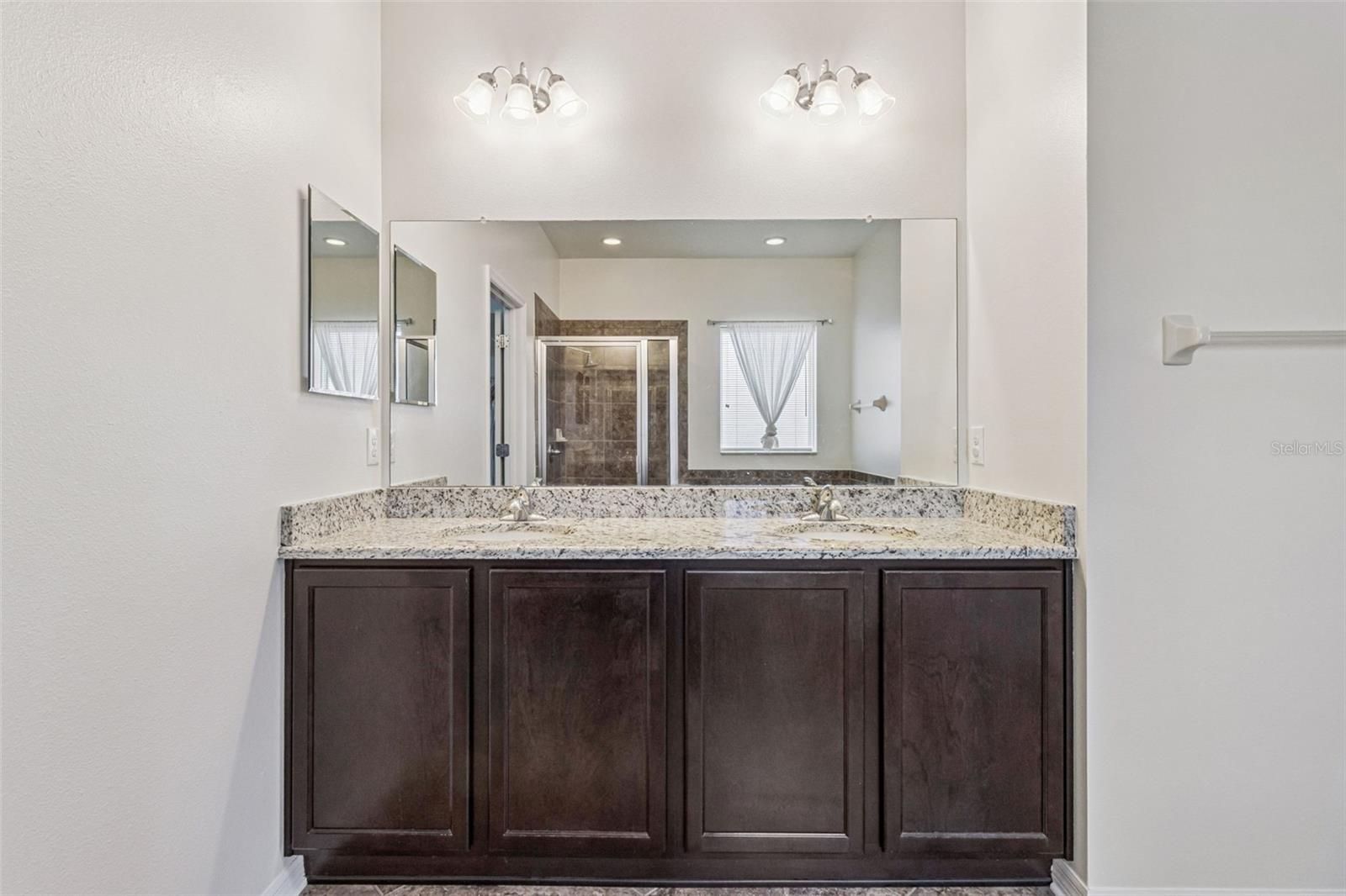 MEADOW POINTE 3 PRCL DD & Y - Residential