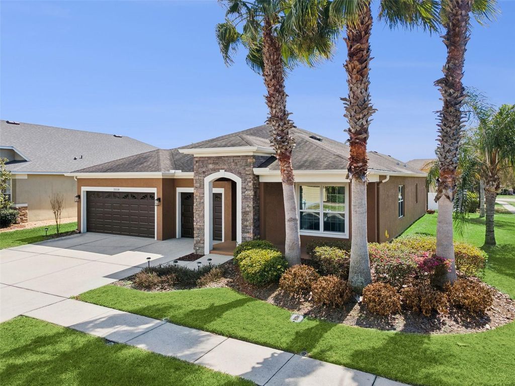 Photo of 31518 Bearded Oak Drive, Wesley Chapel, FL 33543 (MLS # L4959882)