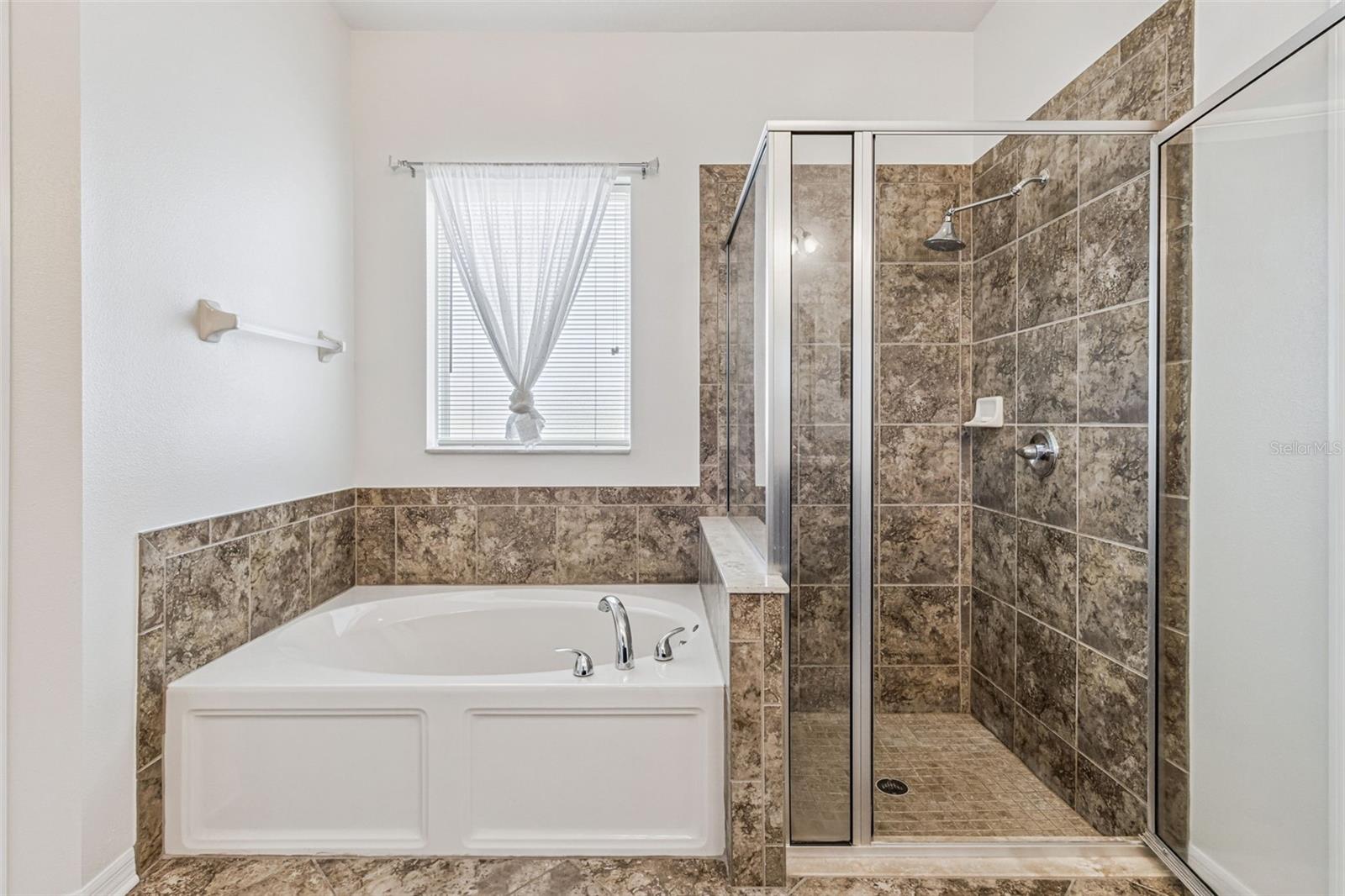 MEADOW POINTE 3 PRCL DD & Y - Residential