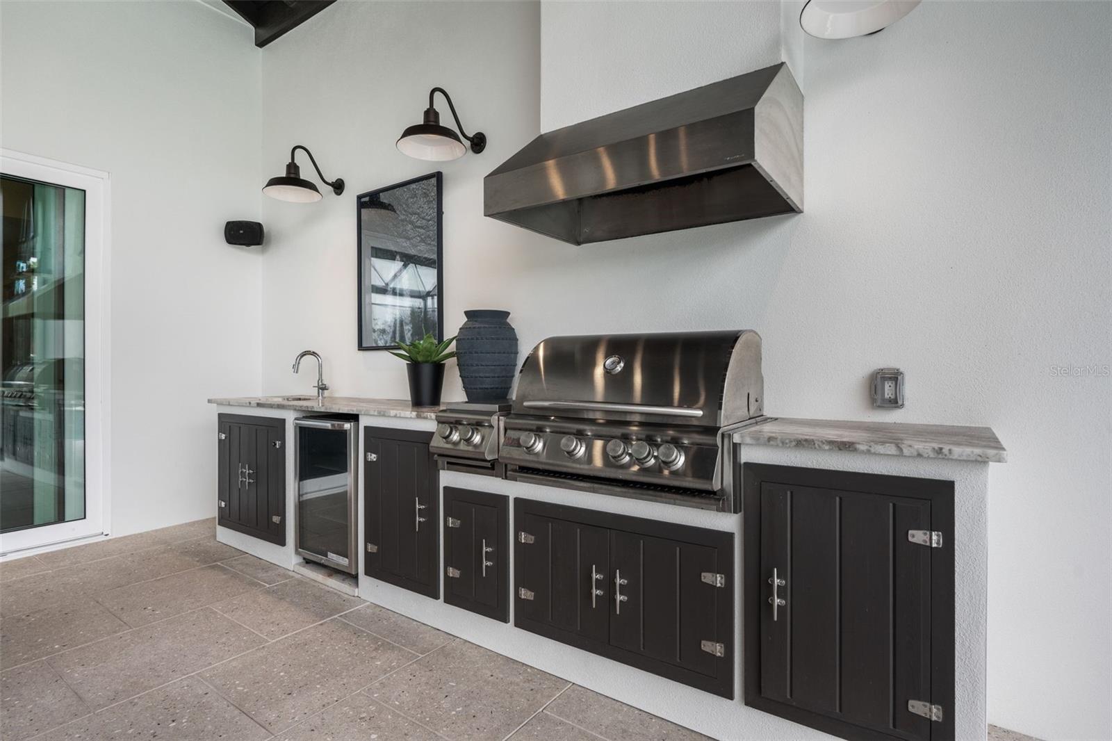 SIESTA ISLES - Residential