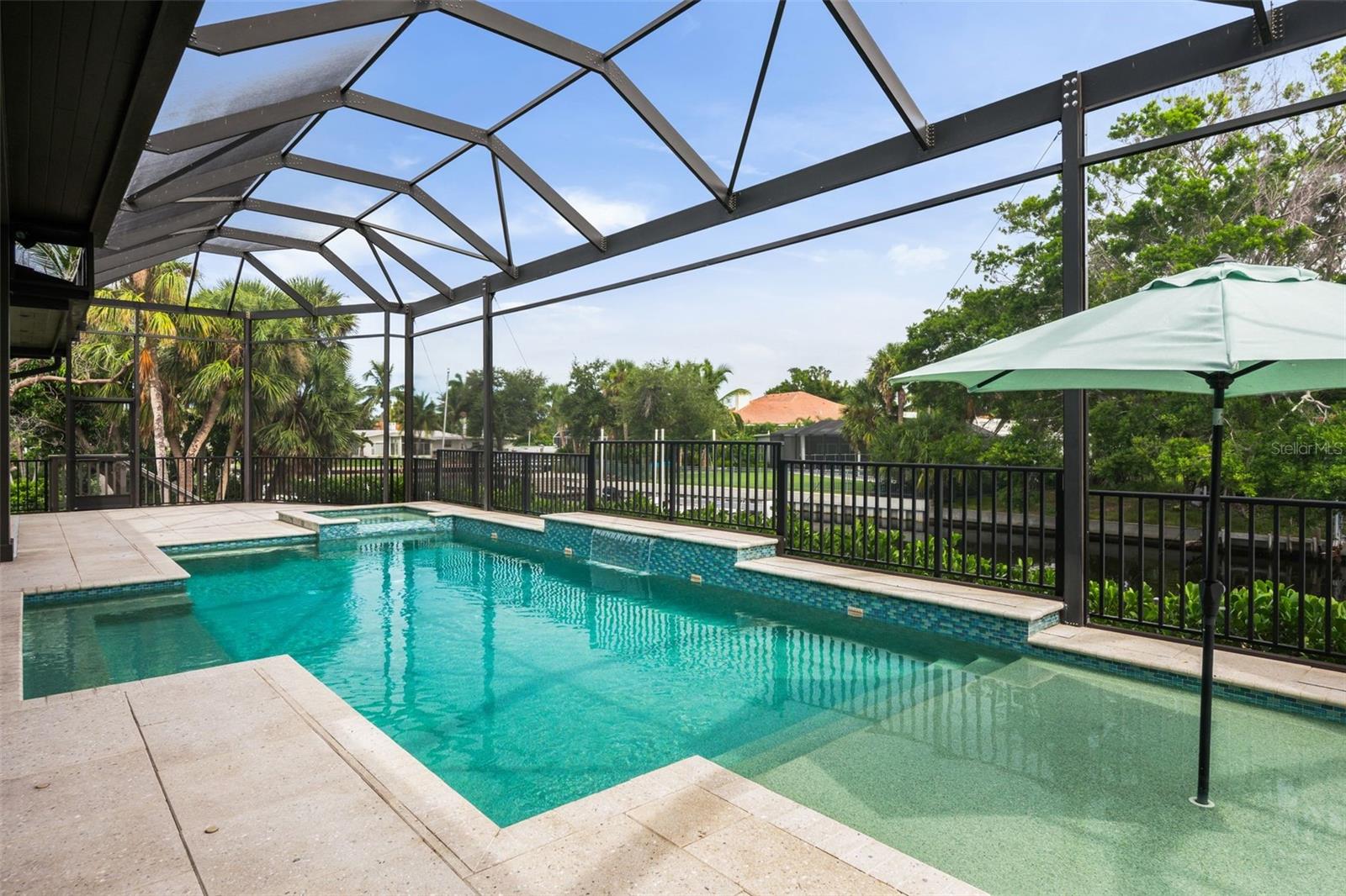 SIESTA ISLES - Residential