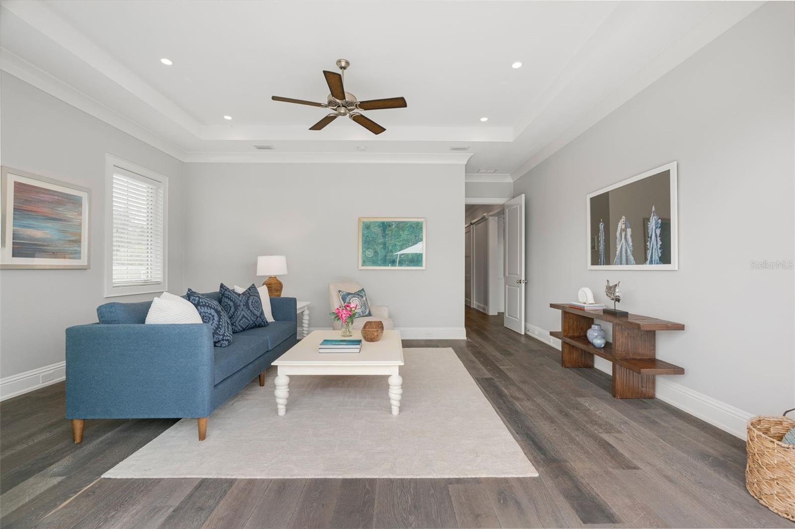 SIESTA ISLES - Residential