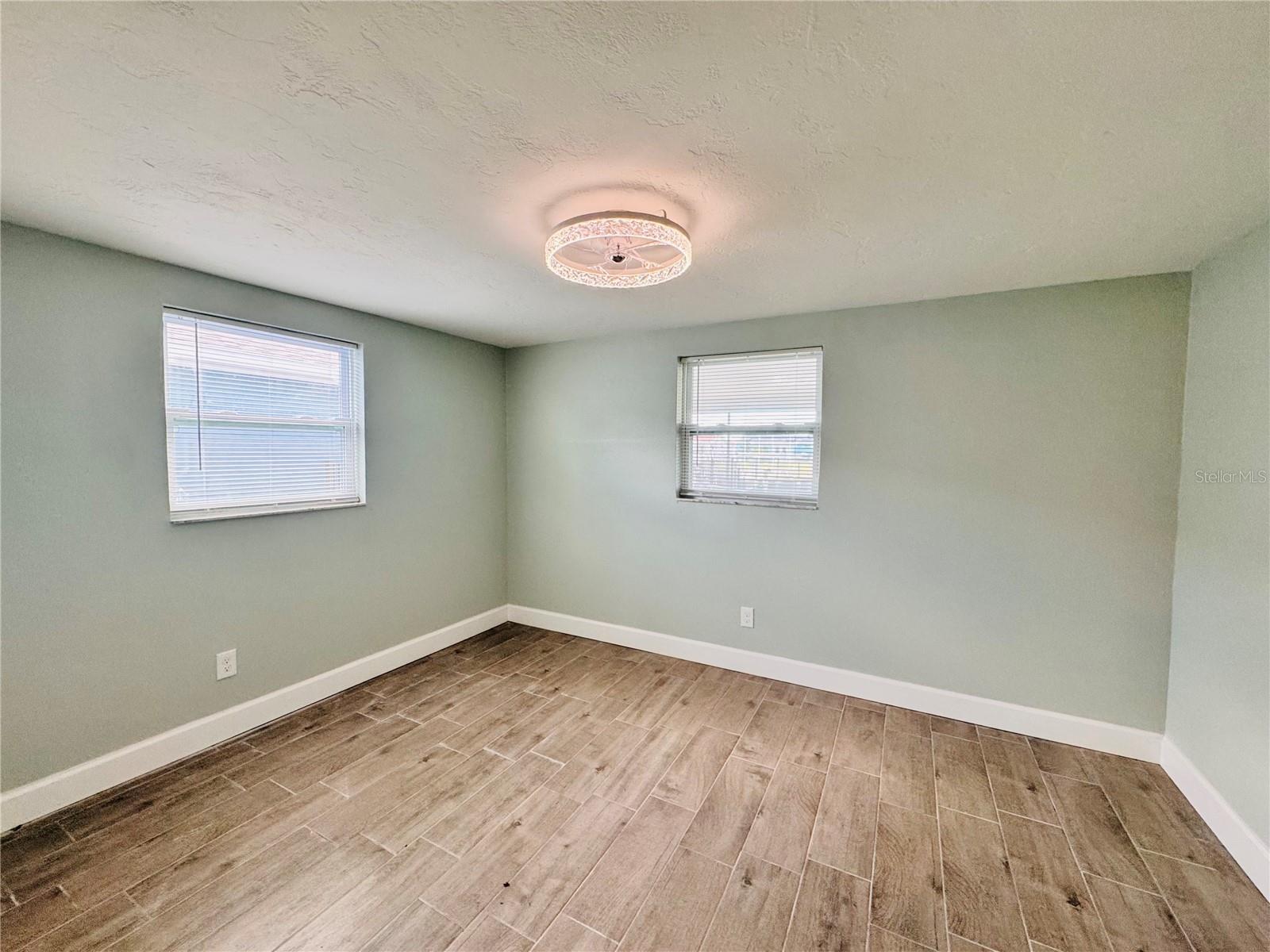 FLOR A MAR - Residential