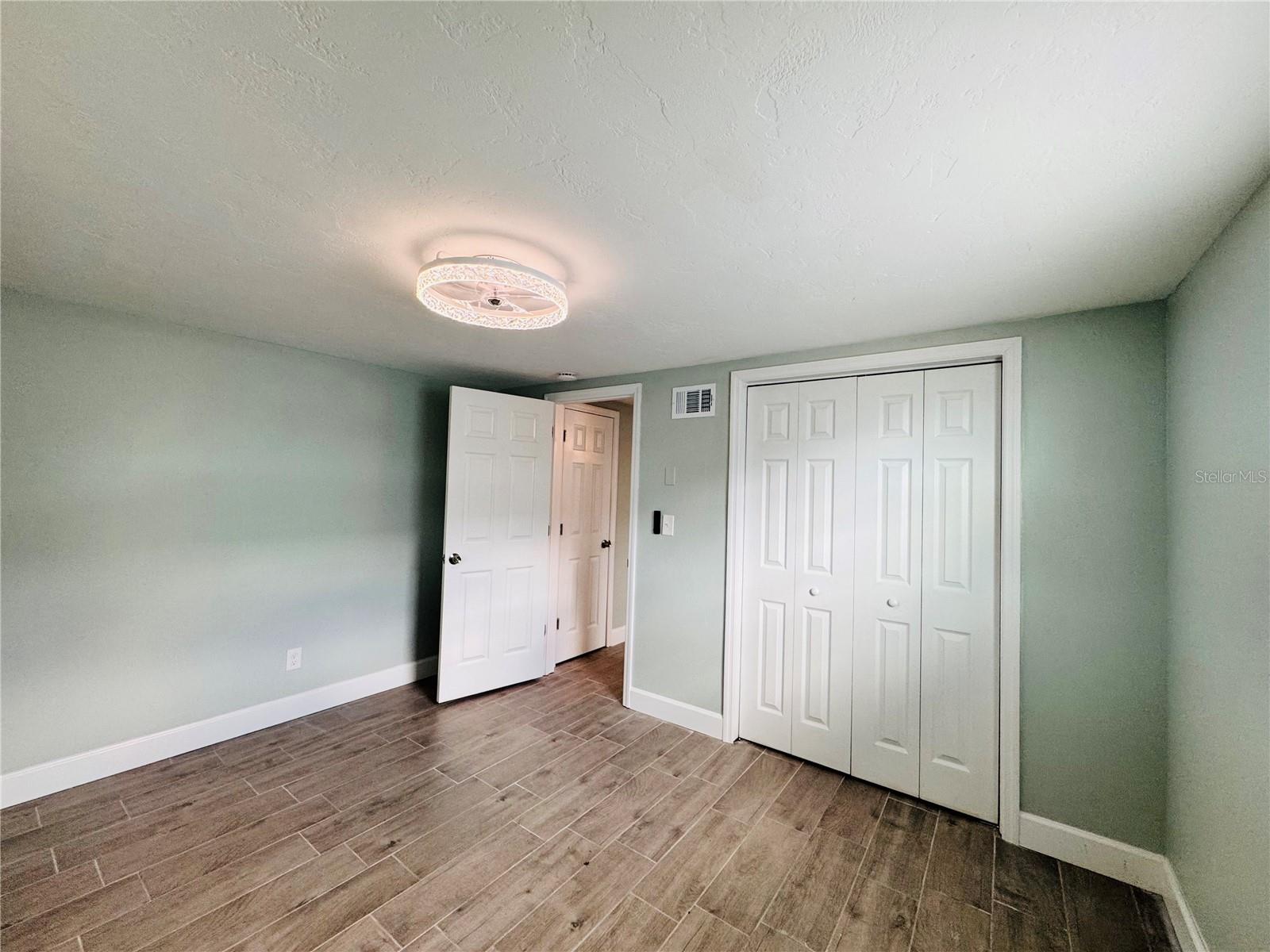 FLOR A MAR - Residential