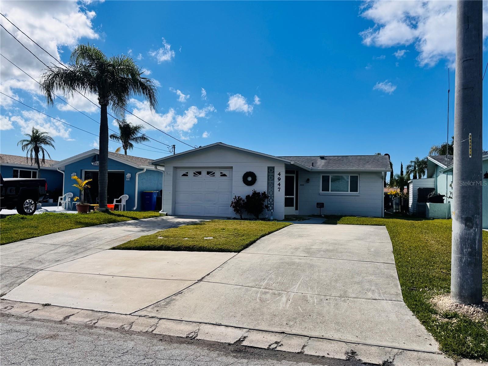 FLOR A MAR - Residential