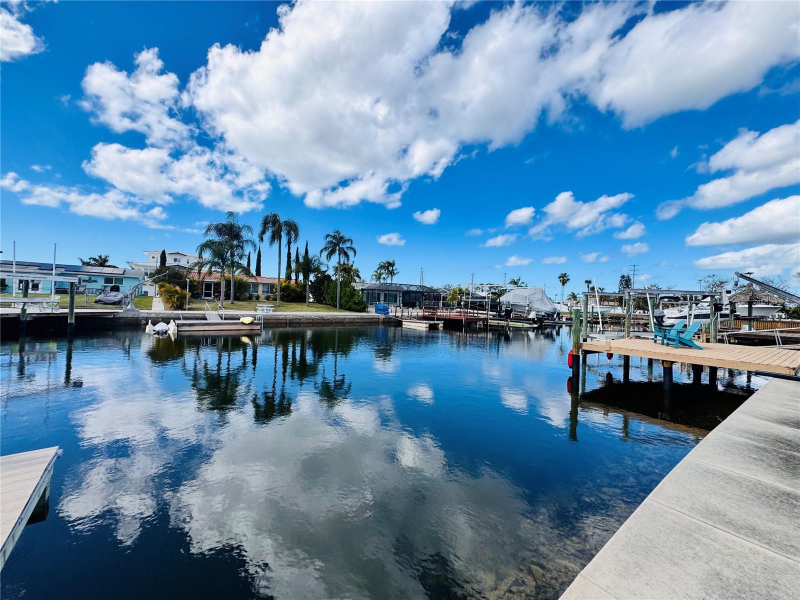 FLOR A MAR - Residential