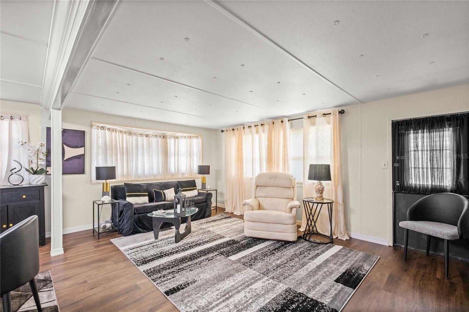BETMAR ACRES - Residential