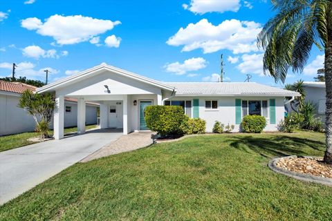 Photo of 4223 93rd Terrace N #5, Pinellas Park, FL 33782 (MLS # TB8460676)