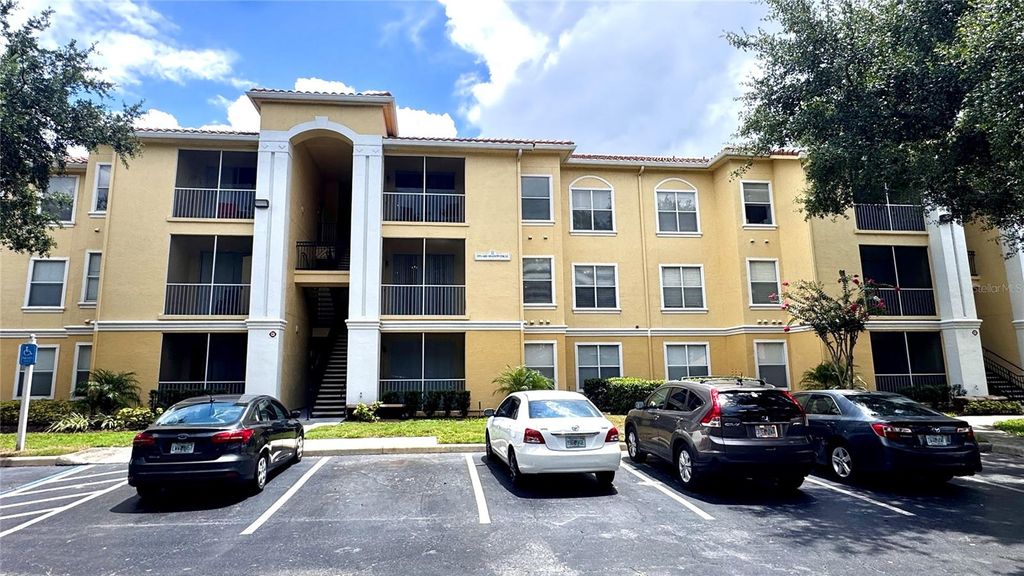 Photo of 1375 Lake Shadow Circle #11203, Maitland, FL 32751 (MLS # O6402311)