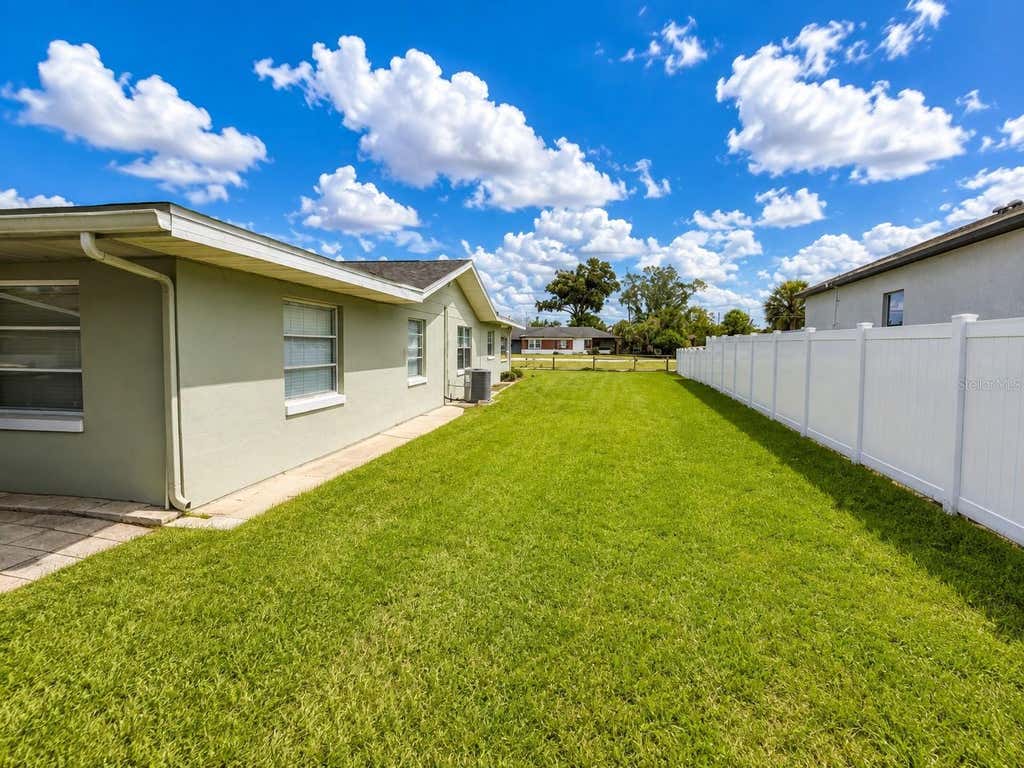 Photo of 5039 Old Cheney Highway #B, Orlando, FL 32807 (MLS # S5156229)