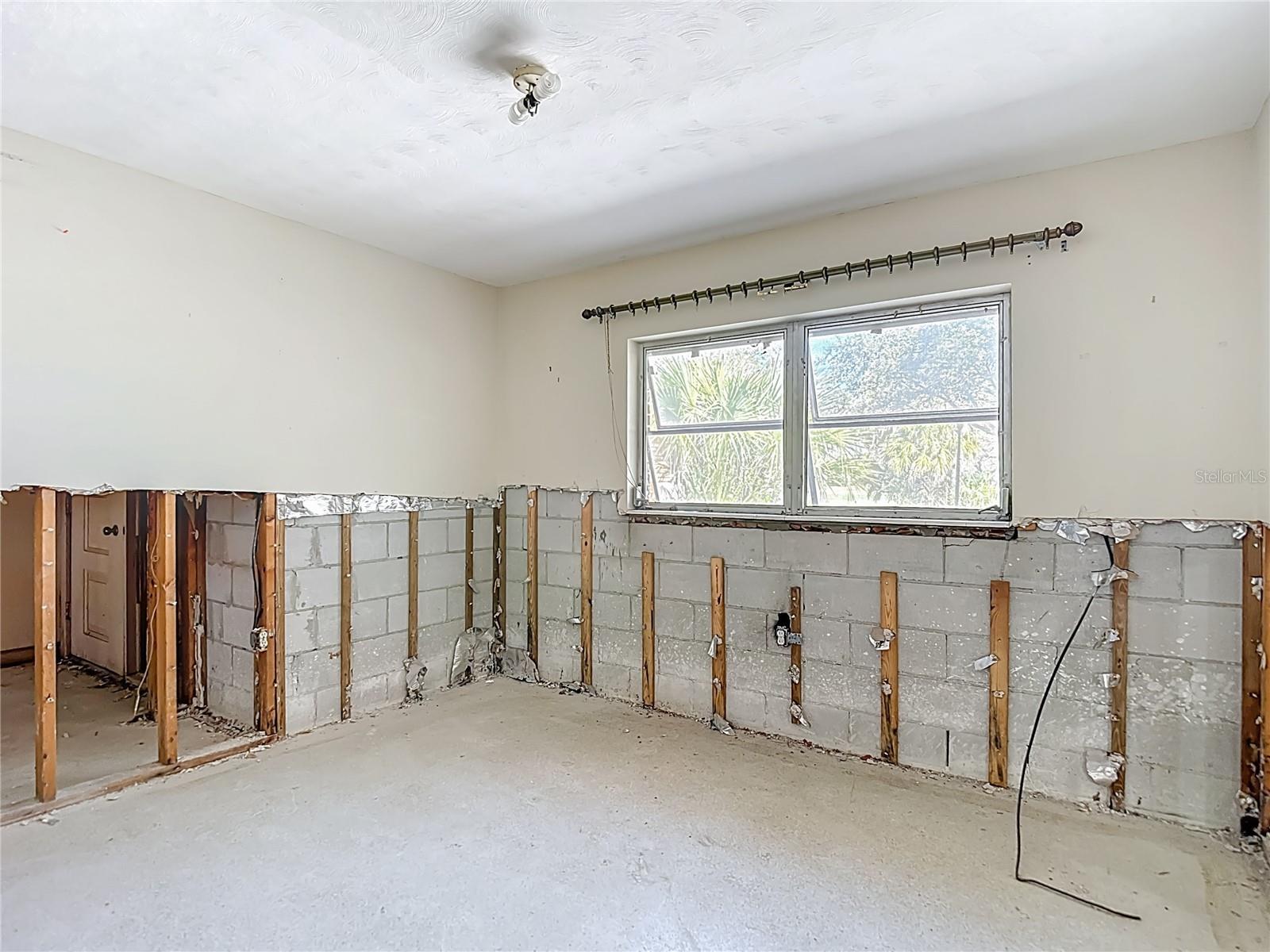 DANA SHORES UN 1 SEC - Land