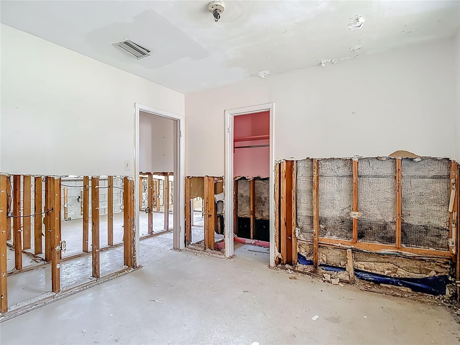 DANA SHORES UN 1 SEC - Land