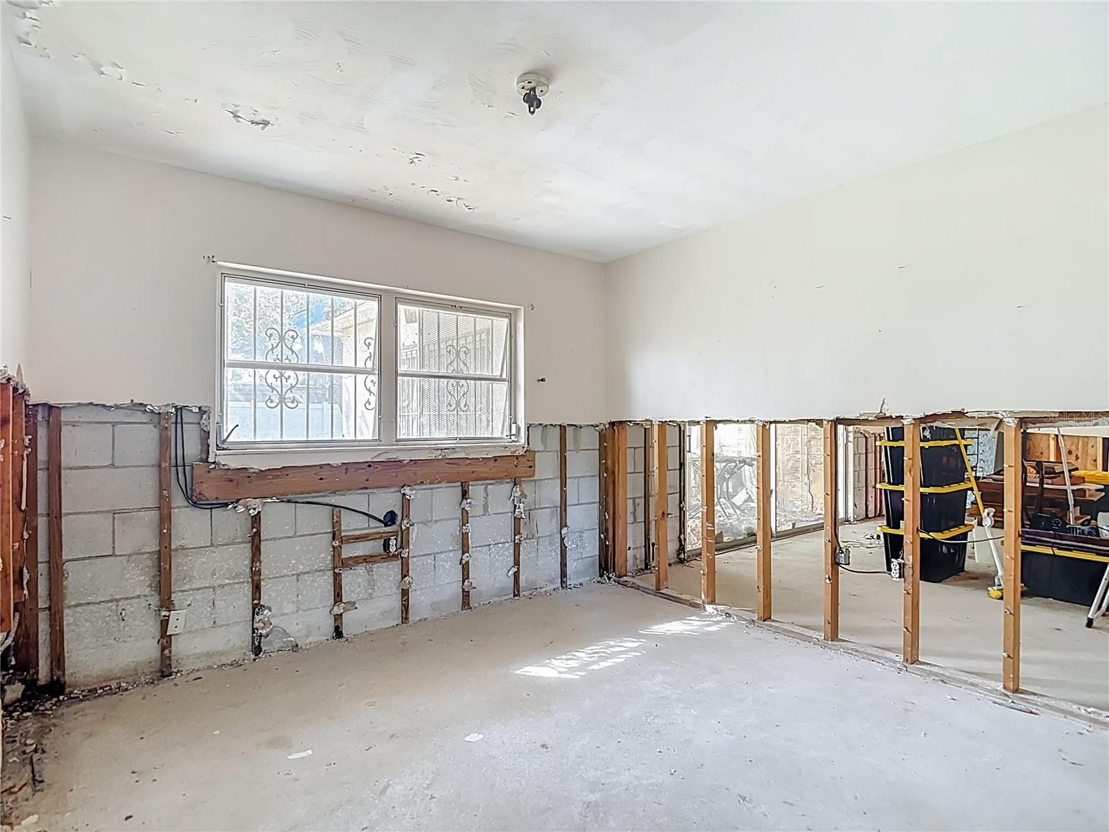 DANA SHORES UN 1 SEC - Land