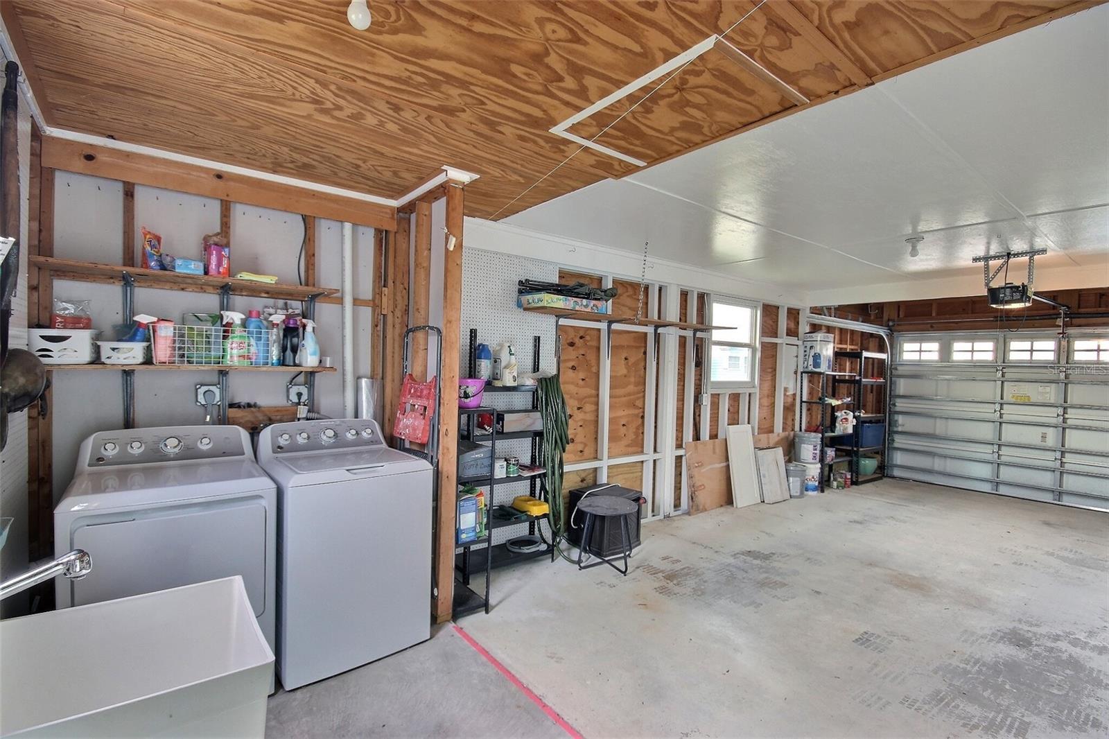 RIDGEWOOD MEADOWS PH II & III - Residential