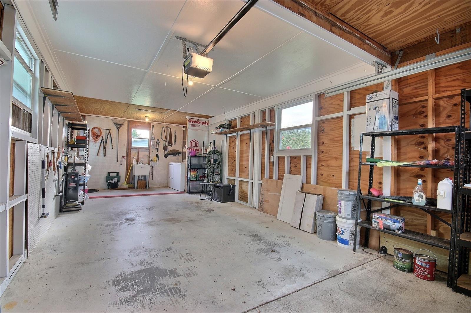 RIDGEWOOD MEADOWS PH II & III - Residential