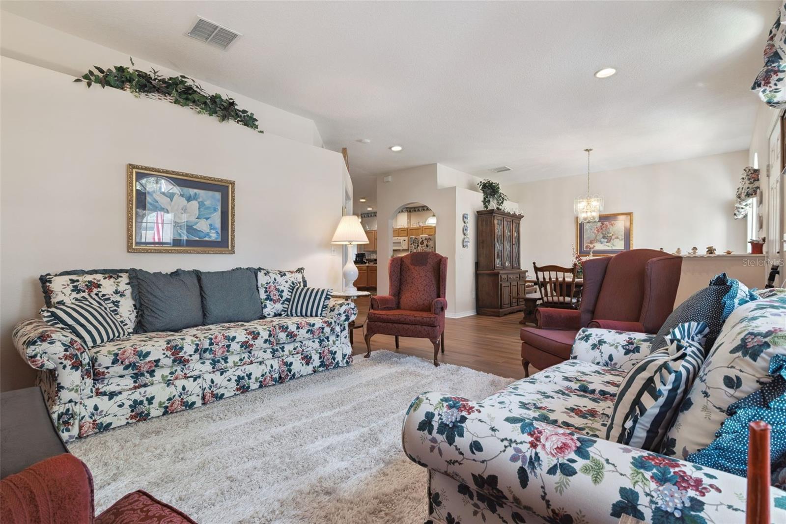 STONEYBROOK WEST - Residential