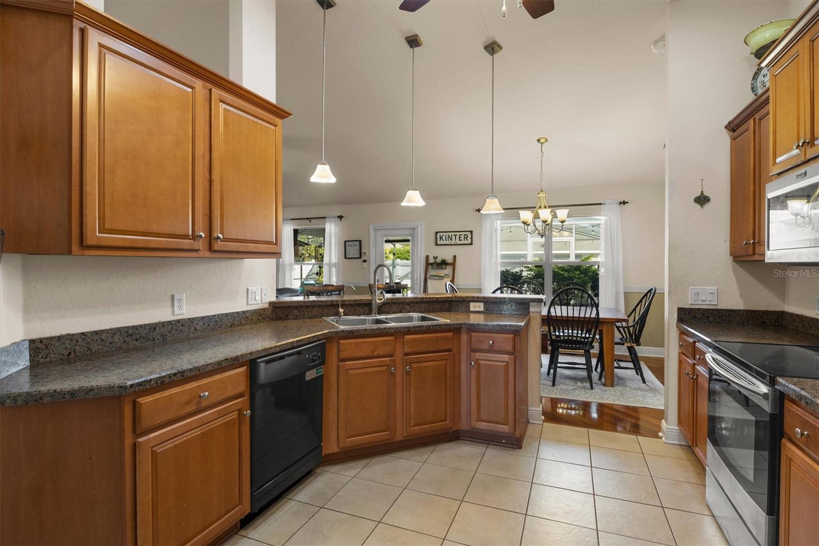 DOVES VIEW - Residential