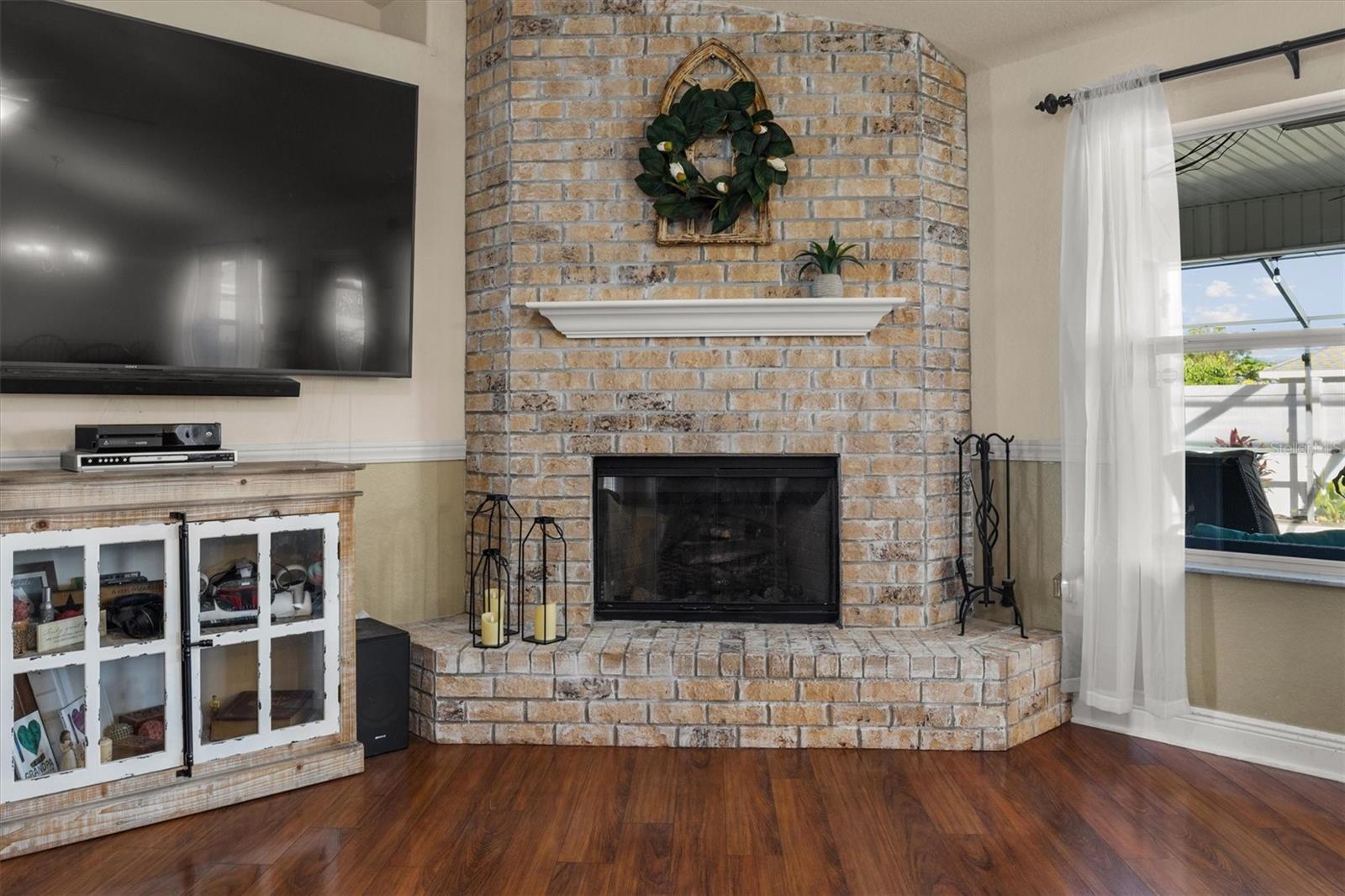 DOVES VIEW - Residential