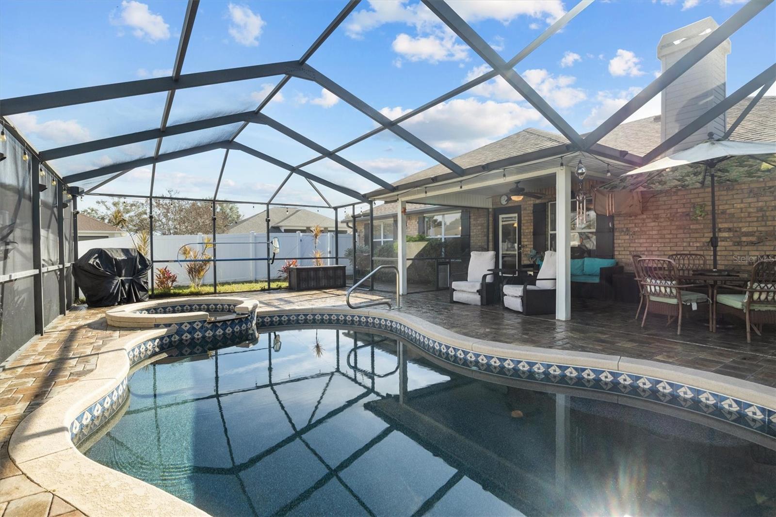 DOVES VIEW - Residential