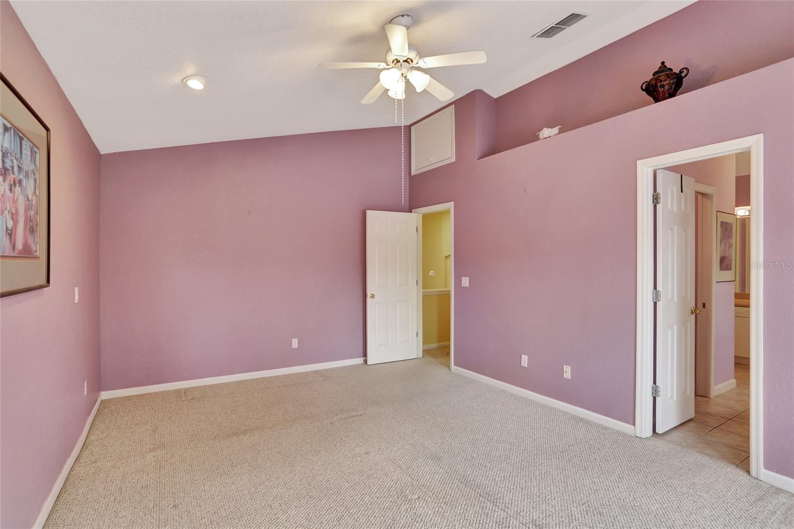 DEER RUN UNIT 25 - Residential