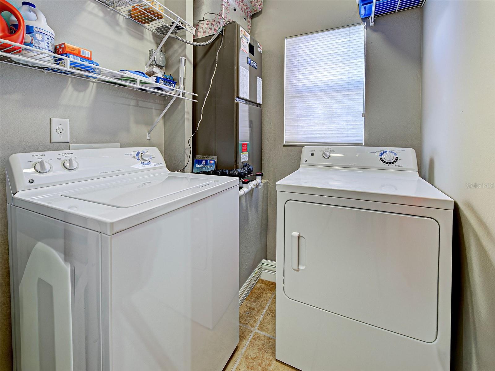 COURTYARDS AT GONDOLA PARK - Residential