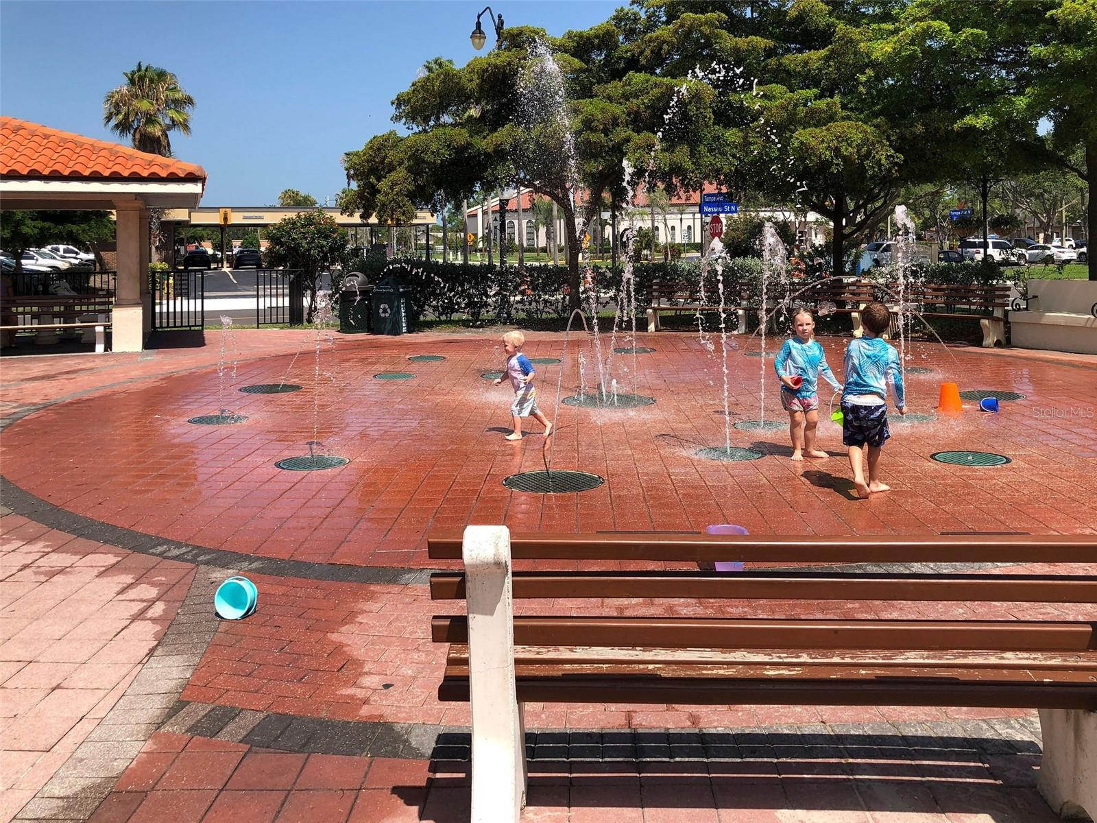 COURTYARDS AT GONDOLA PARK - Residential