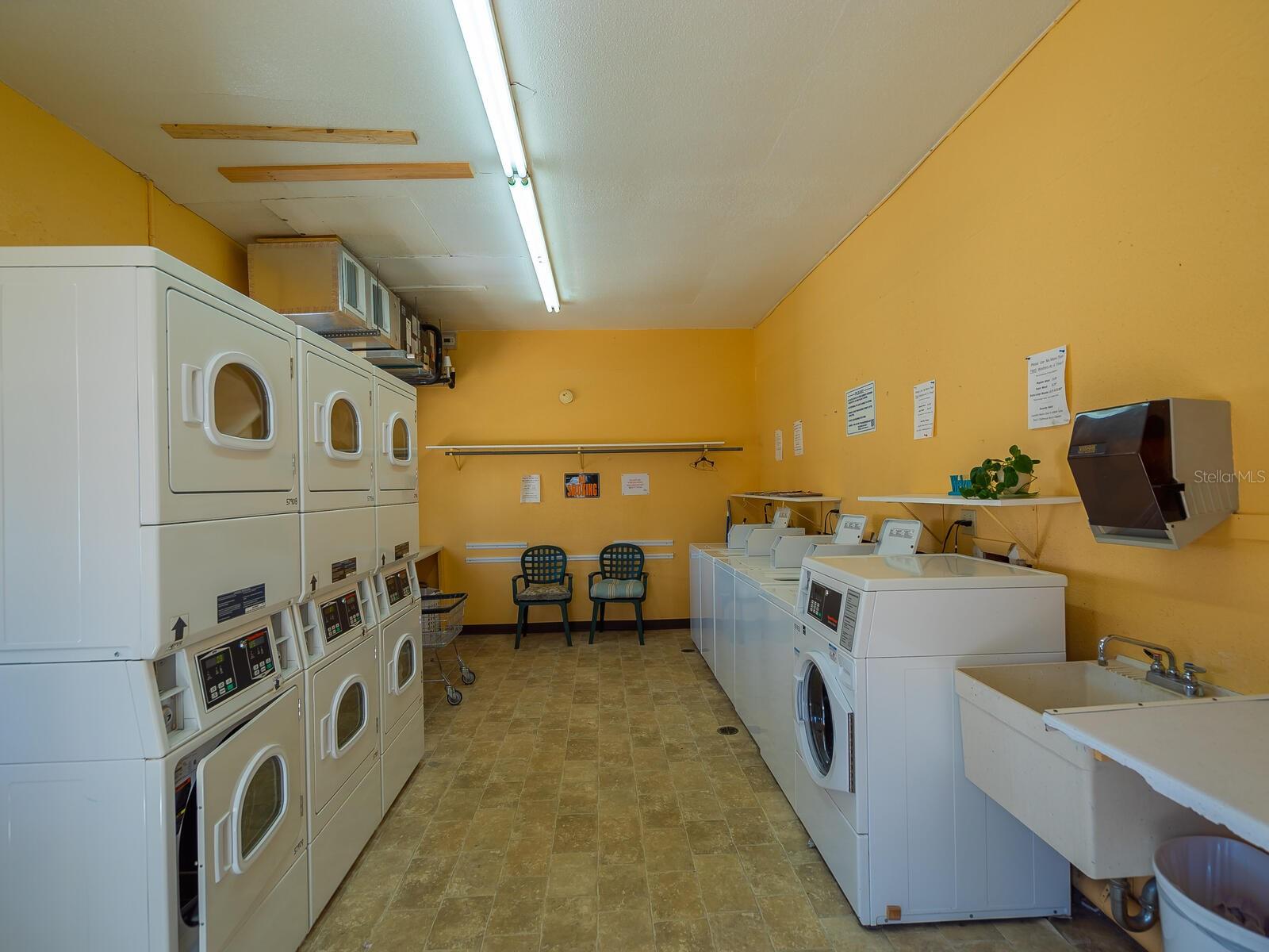 BAYSHORE GARDENS - Residential