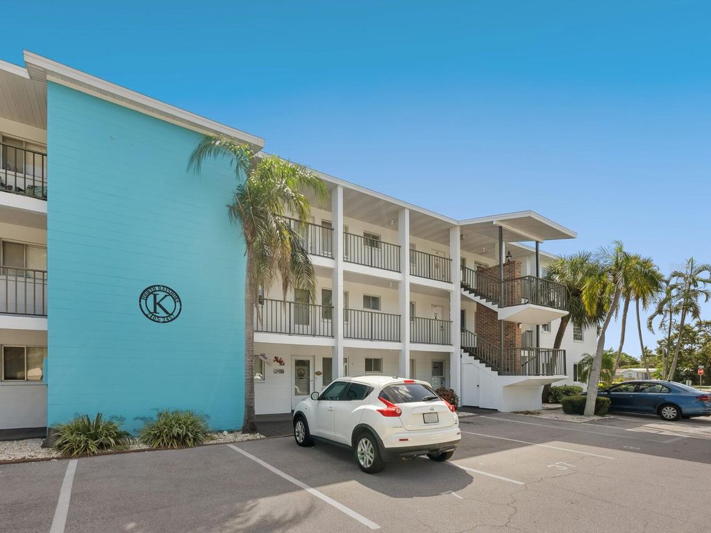 Photo of 2423 Flamingo Boulevard #K29, Bradenton, FL 34207 (MLS # A4657961)