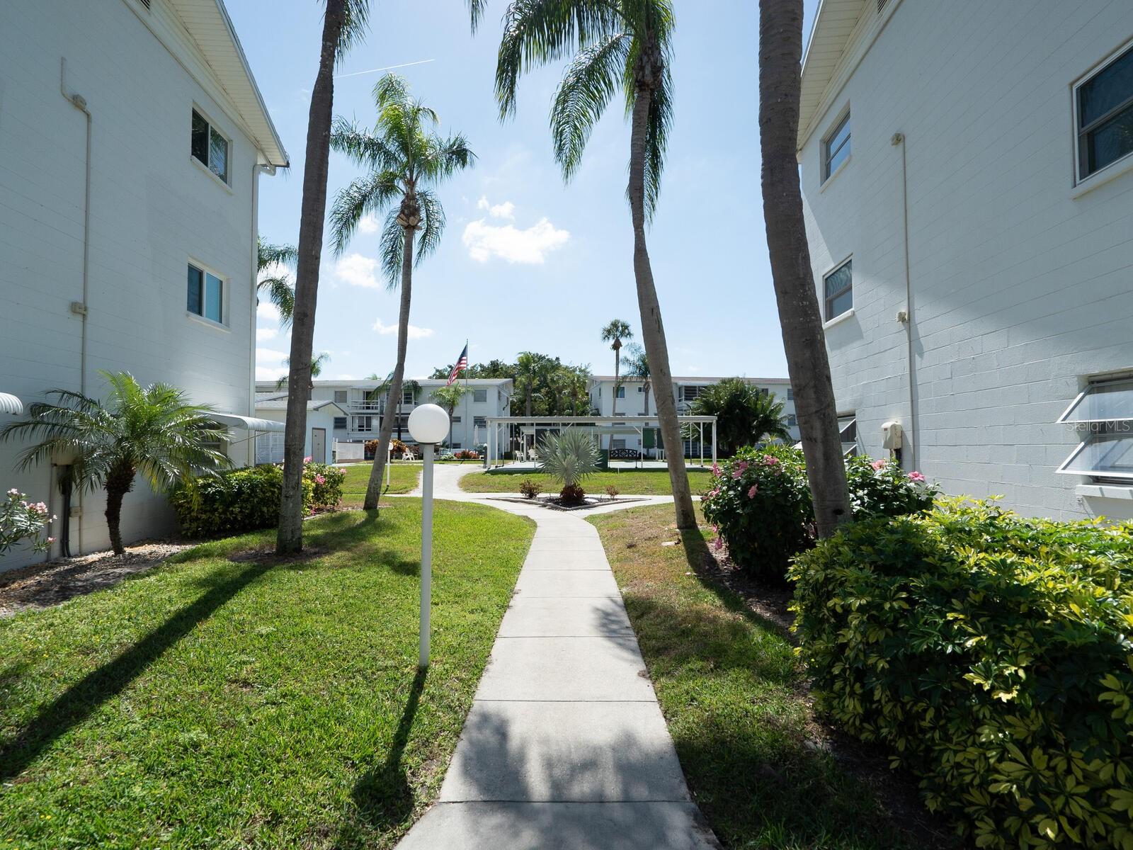 BAYSHORE GARDENS - Residential