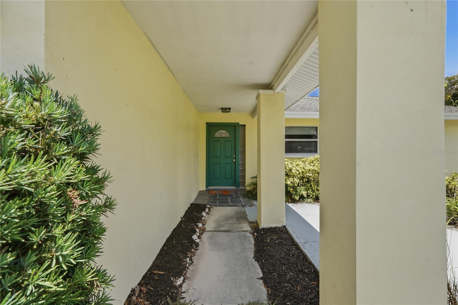 1634 DALE CIRCLE N