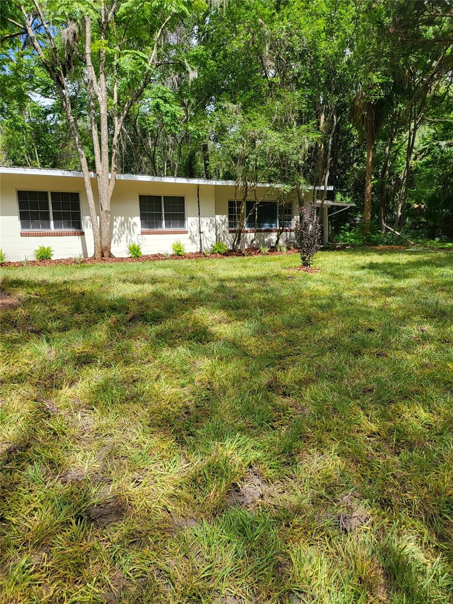 Photo of 640 NW 36th Terrace, Gainesville, FL 32607 (MLS # GC542535)