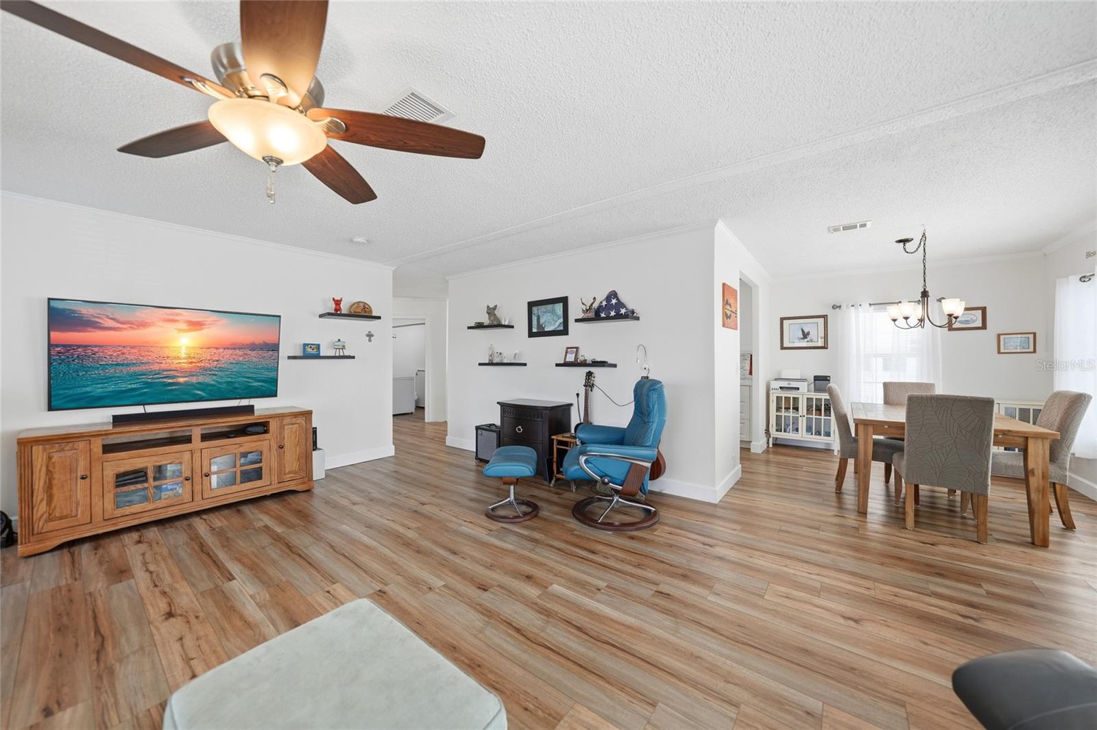 EAGLE POINT MHP - Residential