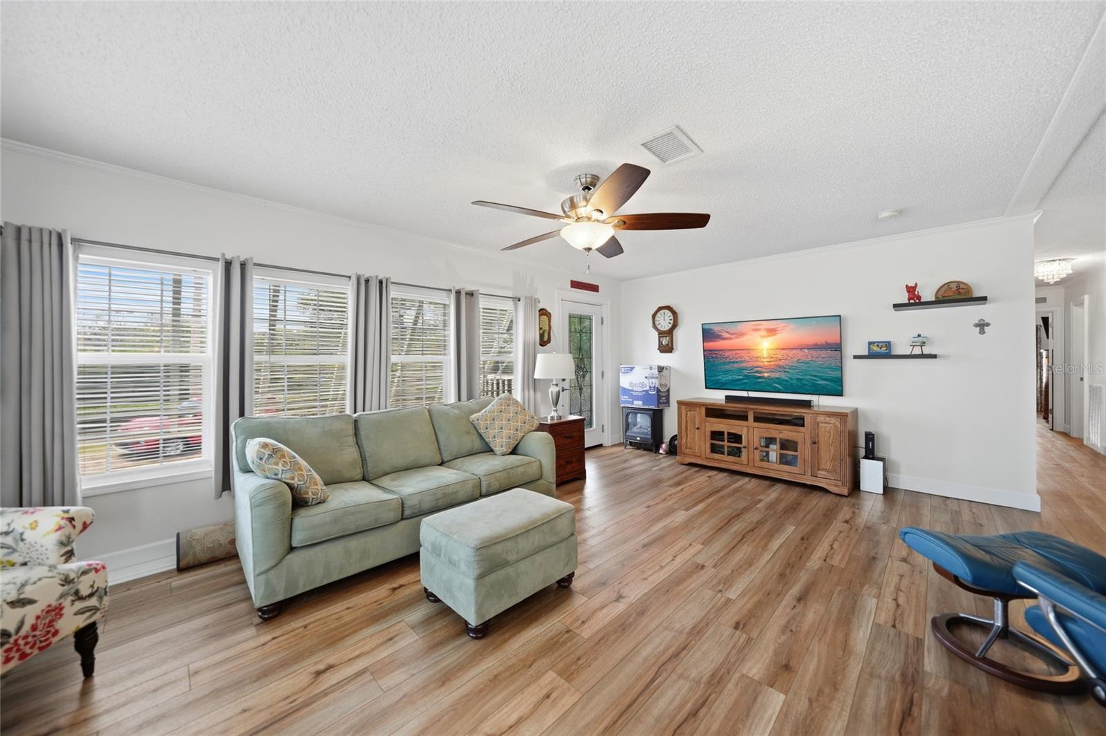 EAGLE POINT MHP - Residential