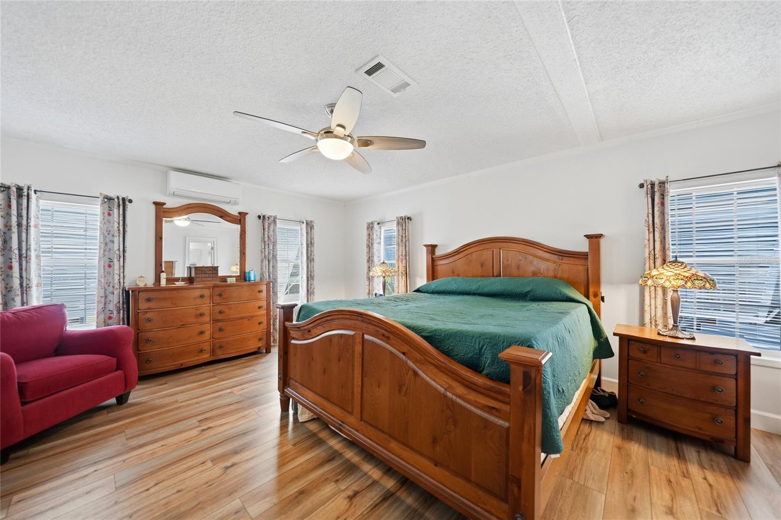 EAGLE POINT MHP - Residential