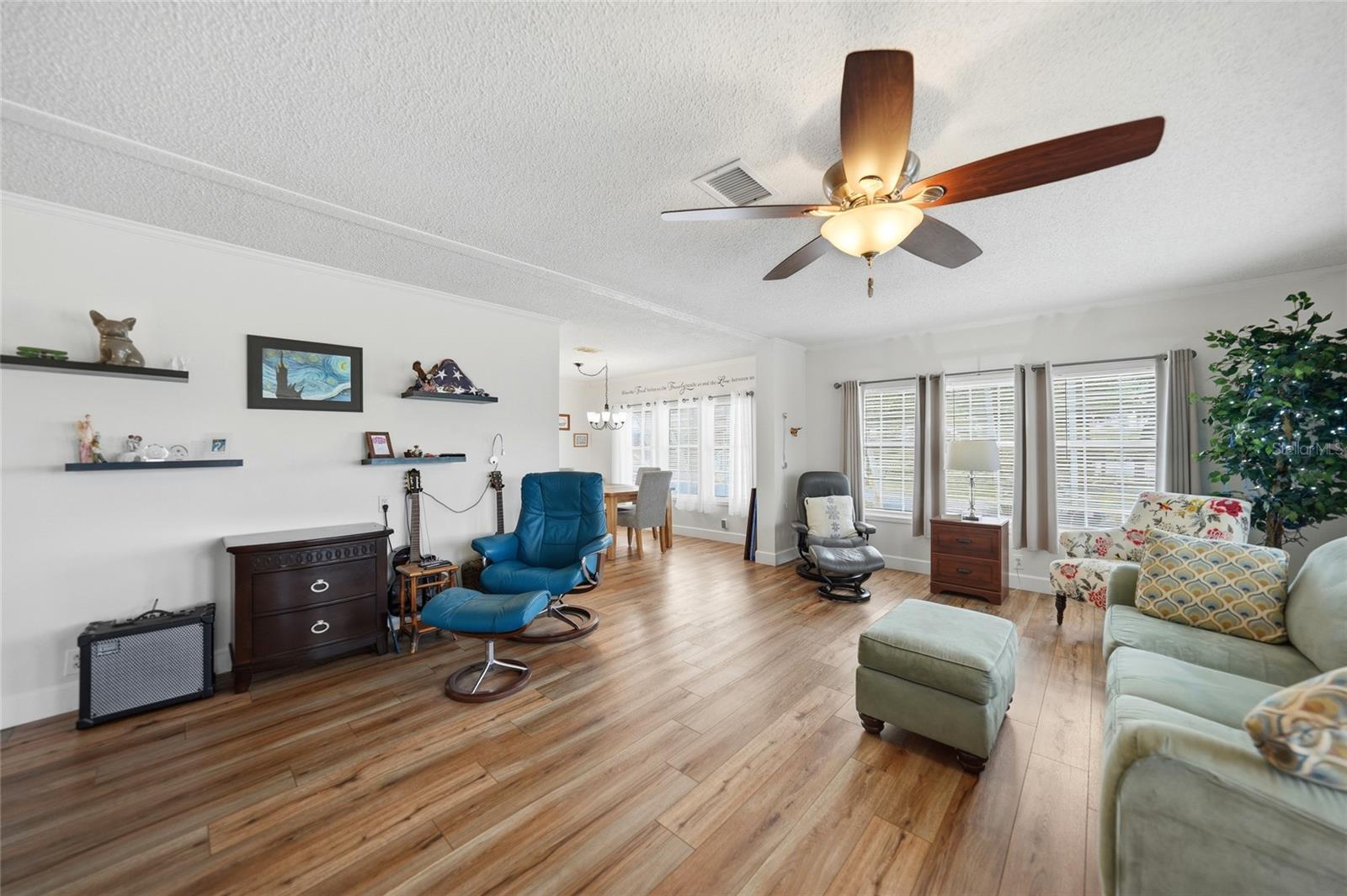 EAGLE POINT MHP - Residential