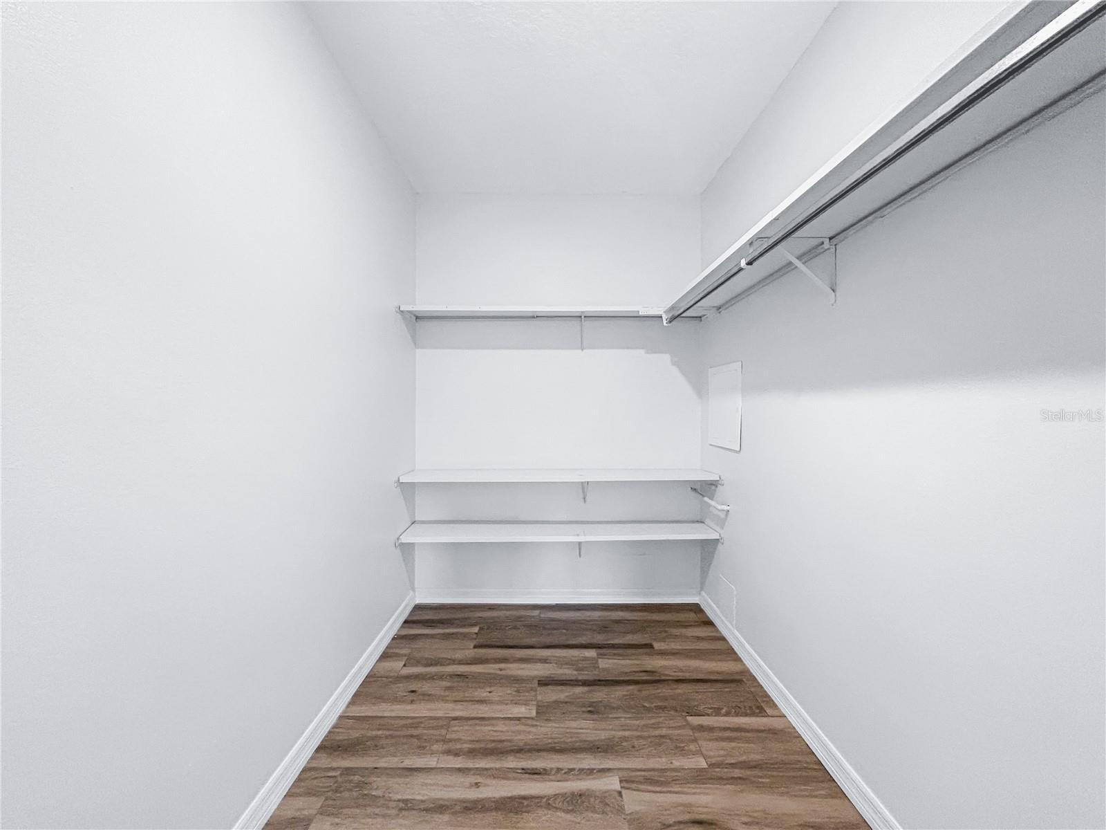 DEL WEBBS SUN CITY FLORIDA UN - Residential