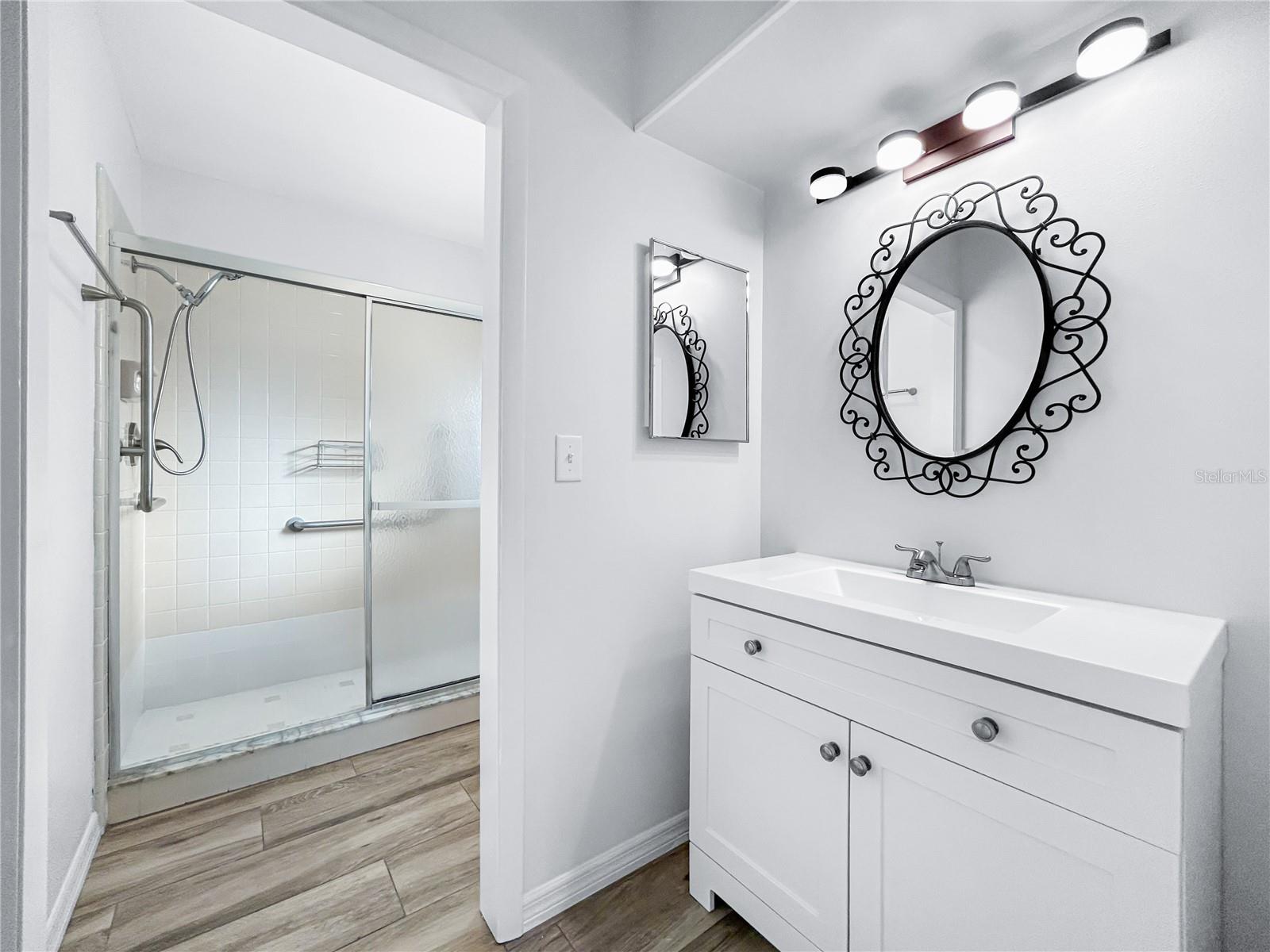 DEL WEBBS SUN CITY FLORIDA UN - Residential