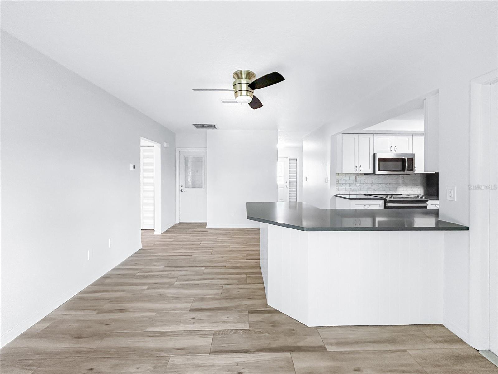 DEL WEBBS SUN CITY FLORIDA UN - Residential