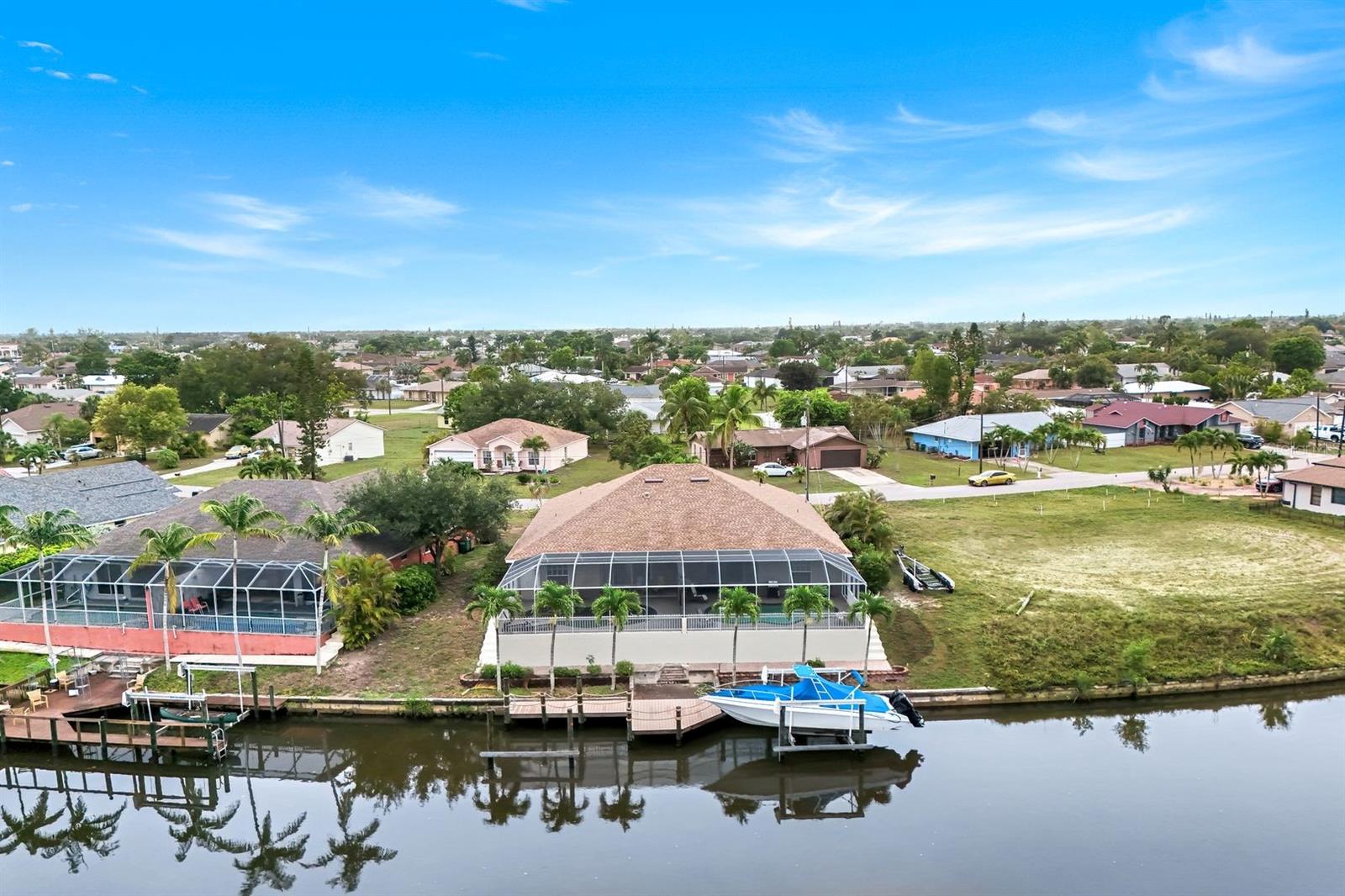 CAPE CORAL - Residential