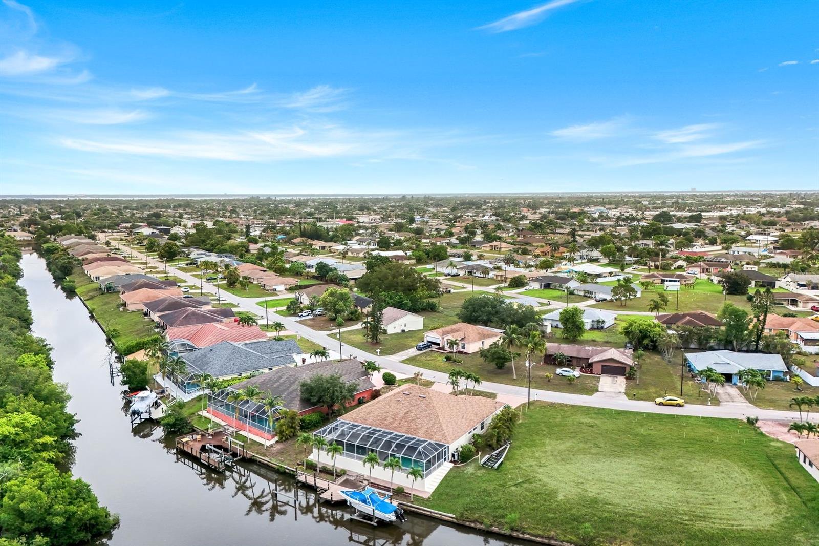 CAPE CORAL - Residential