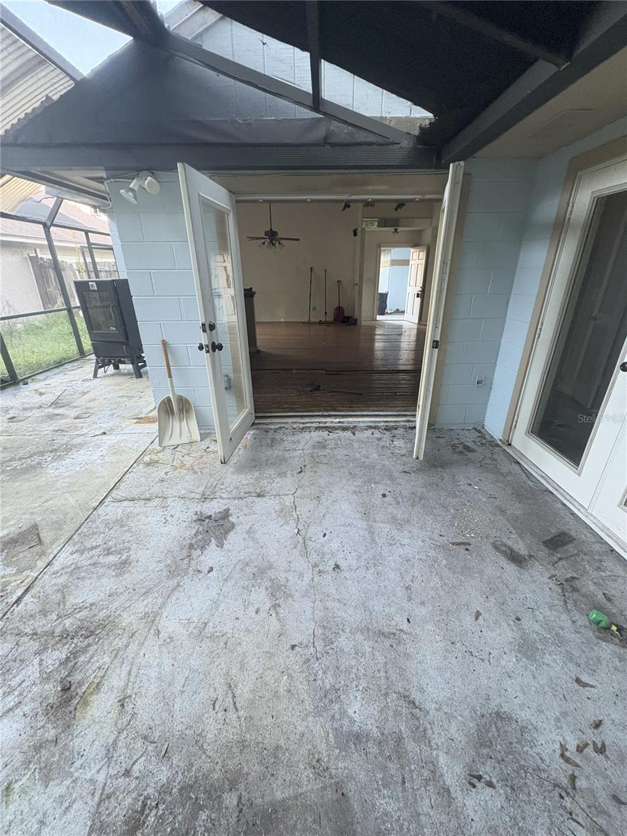 5947 BIRCHWOOD DRIVE