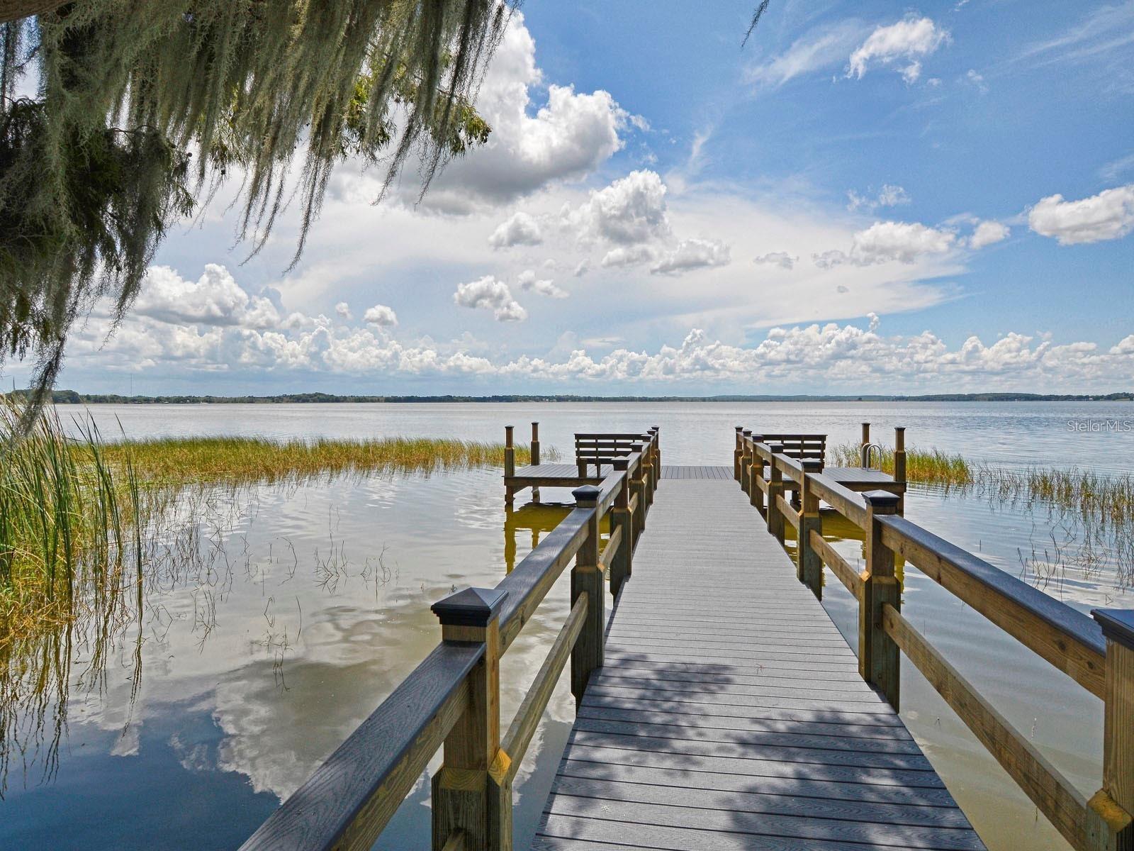 ROYAL HARBOR - Residential