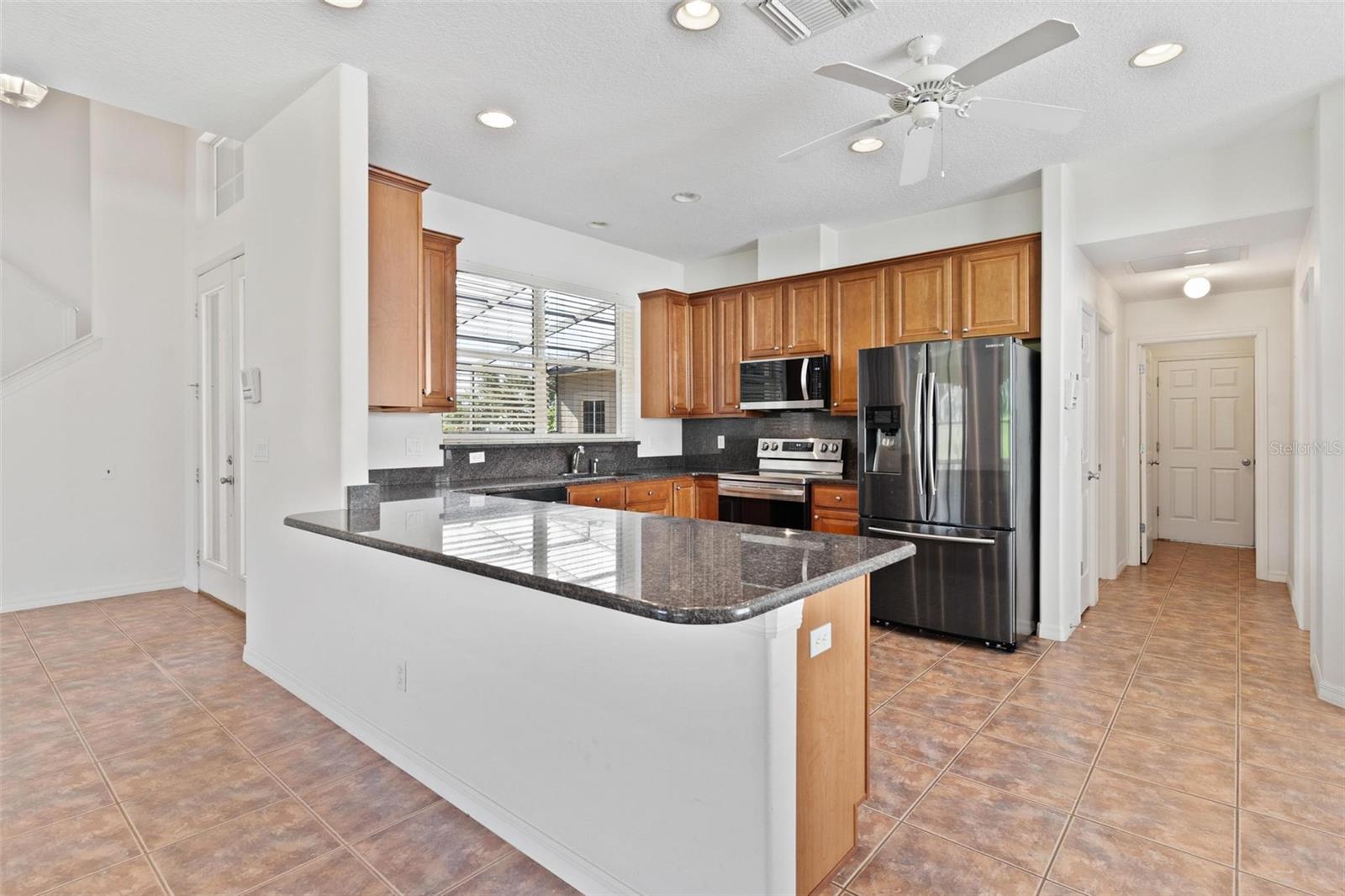 ROYAL HARBOR - Residential
